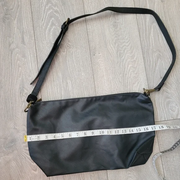 Grace & Lace Purse - Picture 2 of 7